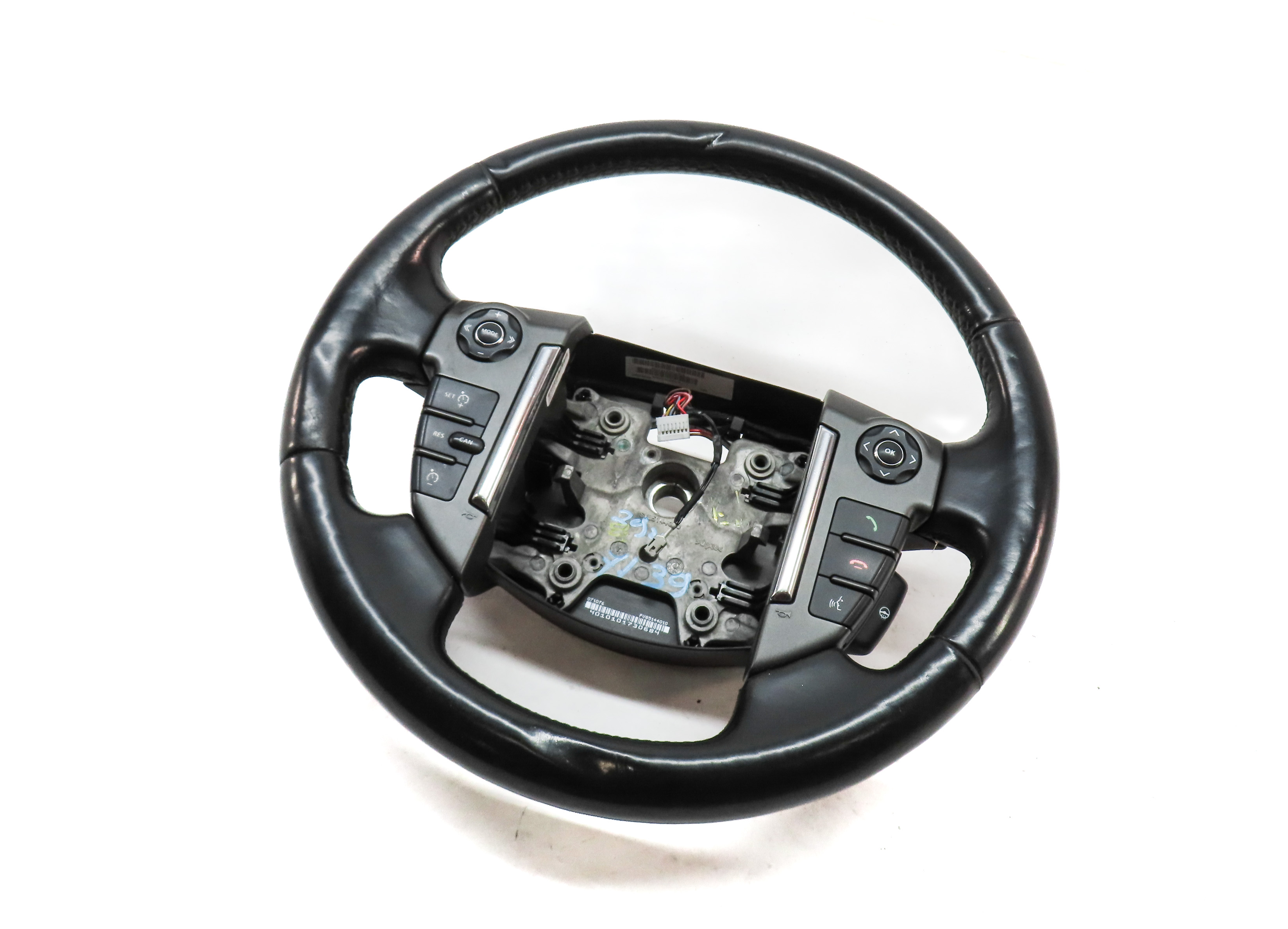 2010-2011 LAND ROVER LR4 (L319) HEATED STEERING WHEEL w/ SWITCH BUTTONS — exact item pictured